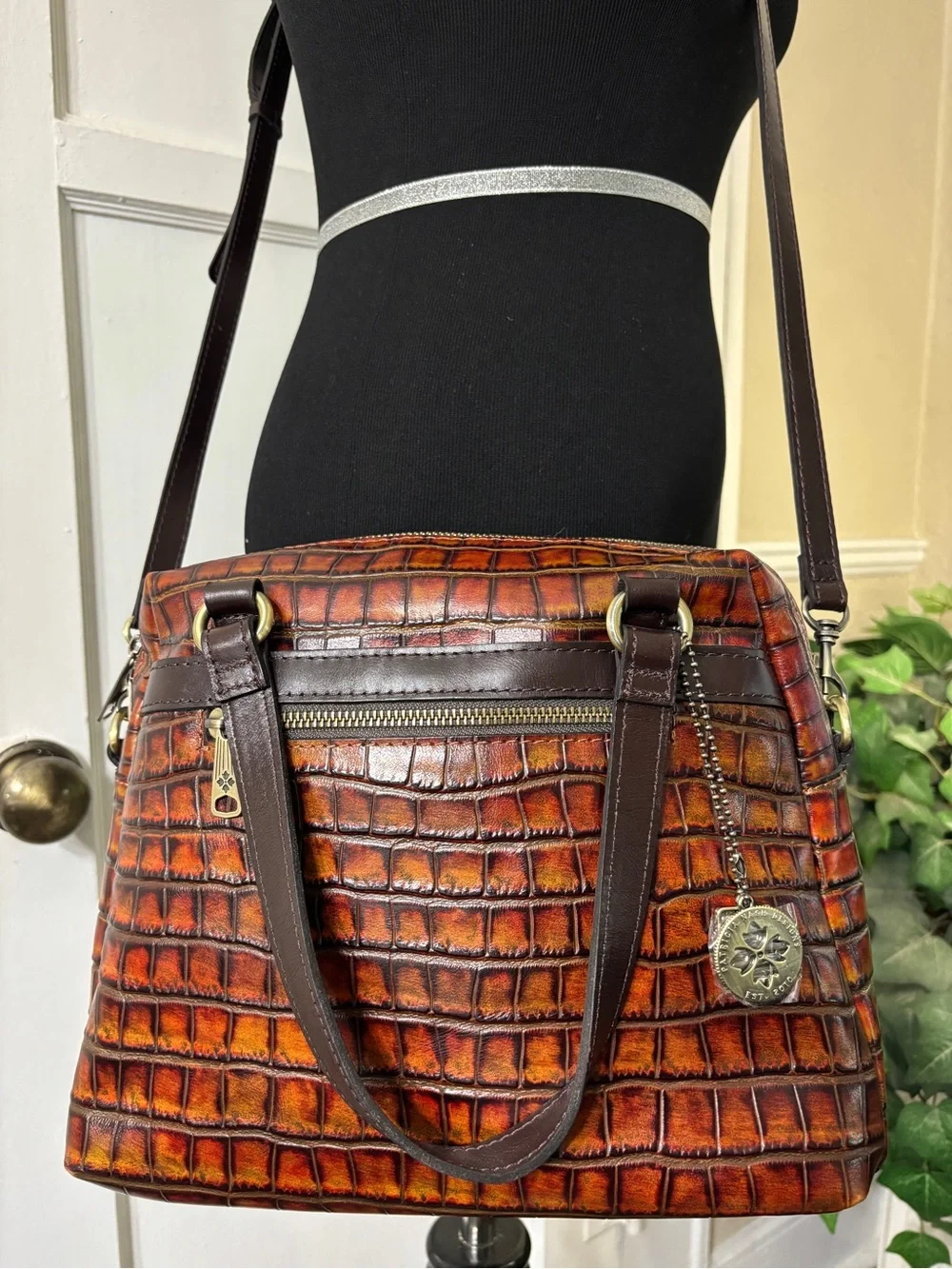 Patricia Nash Brown Rosora Croc-Embossed Leather Satchel Autumn Bag - Picture 13 of 16